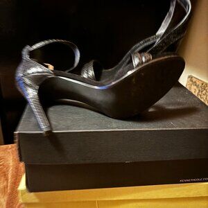 Kenneth Cole Sandals